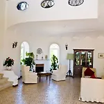 Szálloda Sarah 4*