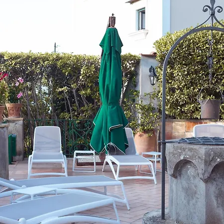 サラ ホテル カプリ