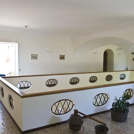 莎拉别墅酒店 酒店 4*