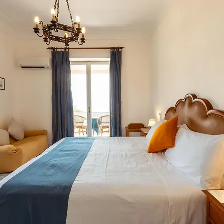 莎拉别墅酒店 4*