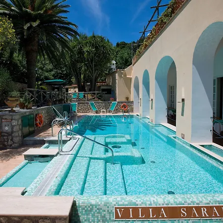 莎拉别墅酒店 4*