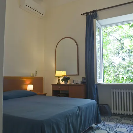 莎拉别墅酒店 酒店 卡普里