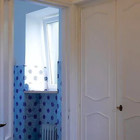 Hotell Sarah Capri